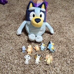 Bluey Action Figures Playset Including Talking Bluey Stuffy